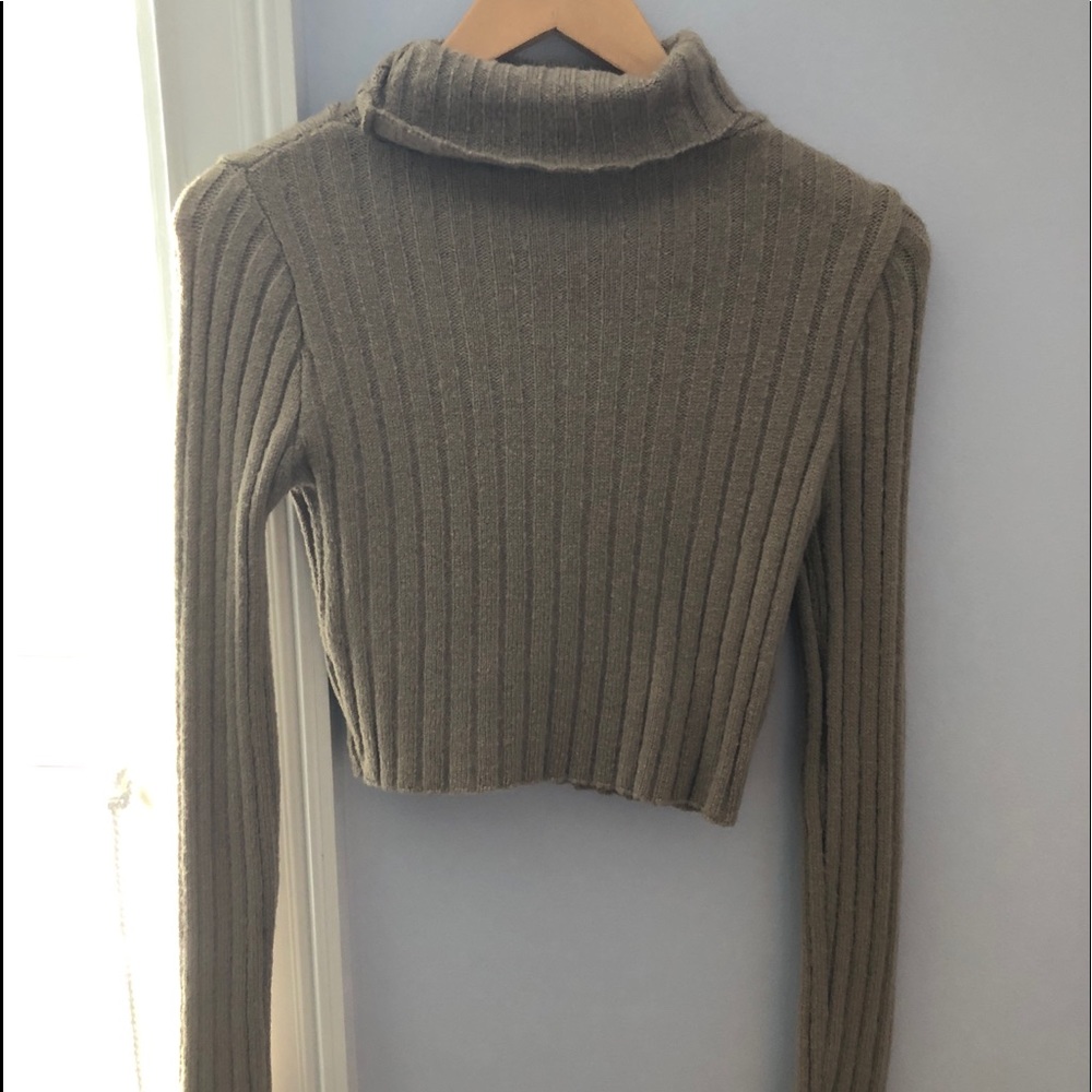 Silence + Noise cropped turtle neck sweater